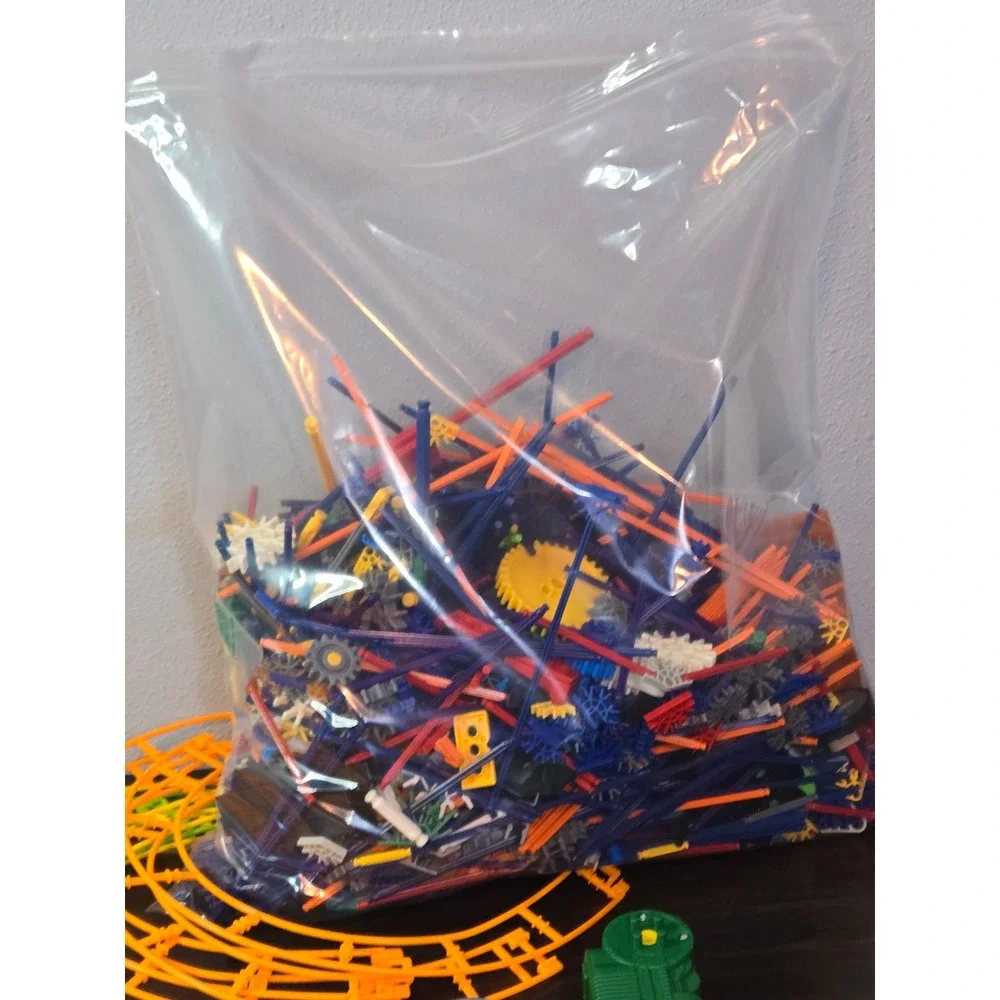 KNEX Roller Coaster Building Set Bulk Lot Track Motors Cars Rods Connectors